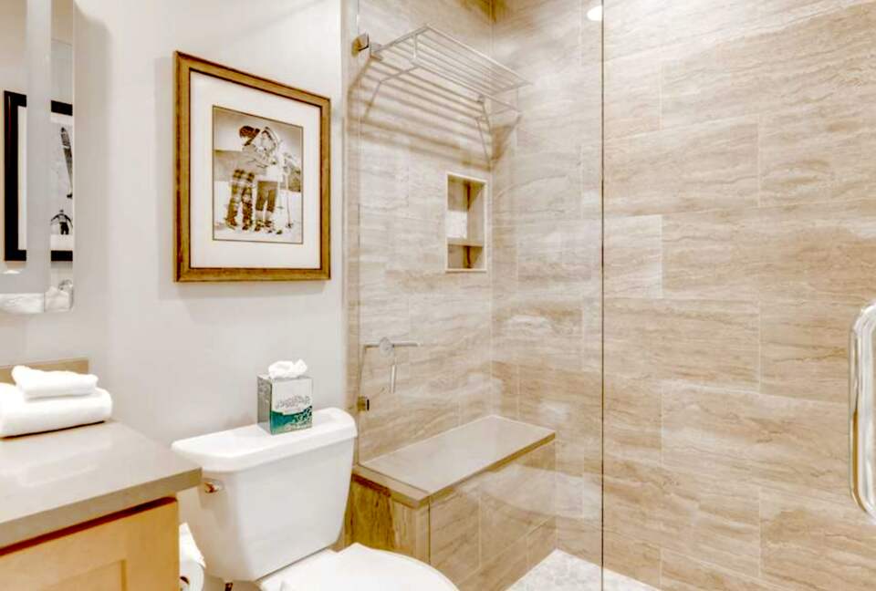 Borders Lodge Luxury Residence - Ski-In/Ski-Out - Avon, Colorado