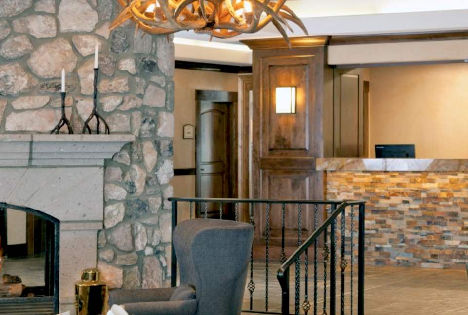 Borders Lodge Luxury Residence - Ski-In/Ski-Out - Avon, Colorado