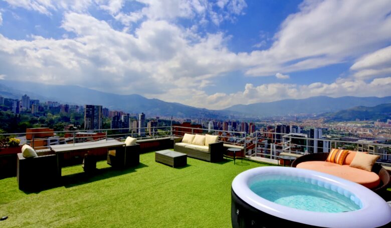 The Medellin Penthouse - Medellin, Colombia