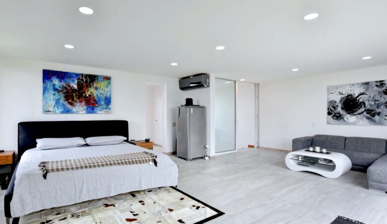 The Medellin Penthouse - Medellin, Colombia