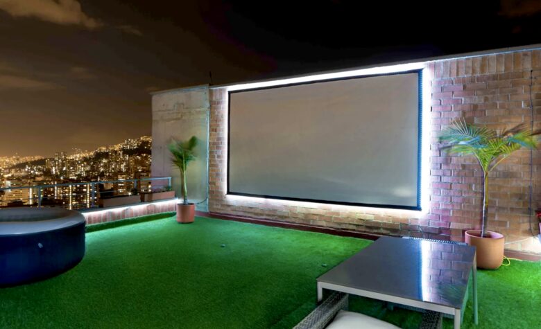 The Medellin Penthouse - Medellin, Colombia