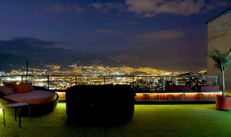 The Medellin Penthouse - Medellin, Colombia