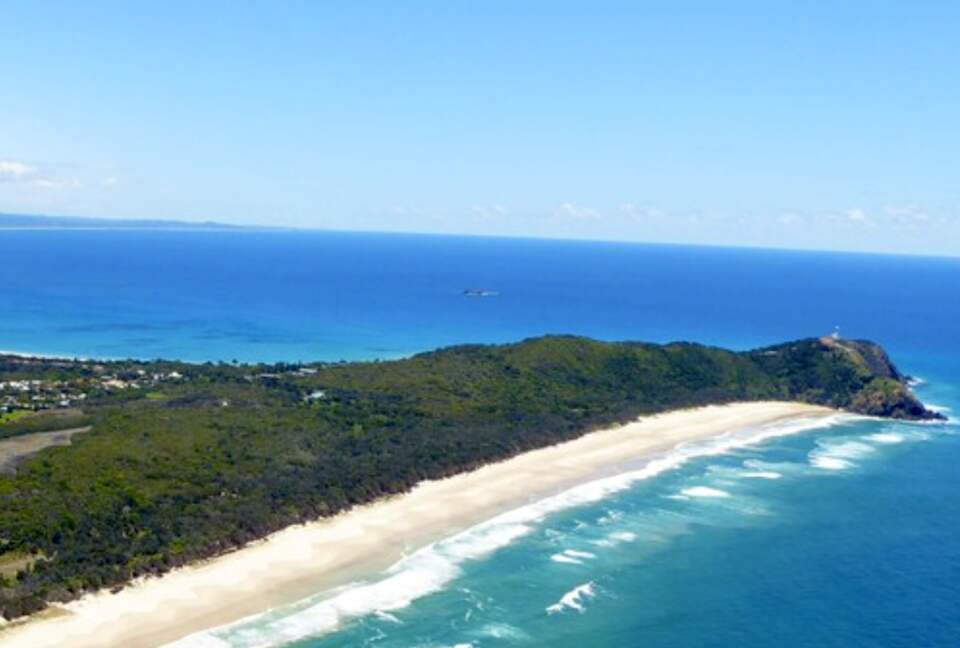 Tallow Beach - bush tracks to the house