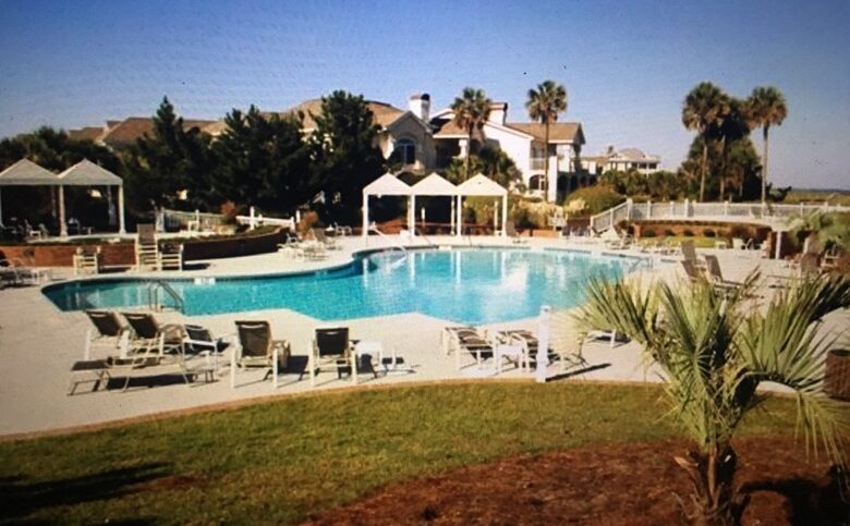 Beach Marsh View Creek Retreat - Georgetown, South Carolina