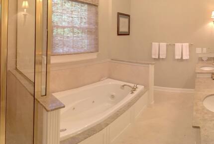 Beach Marsh View Creek Retreat - Georgetown, South Carolina