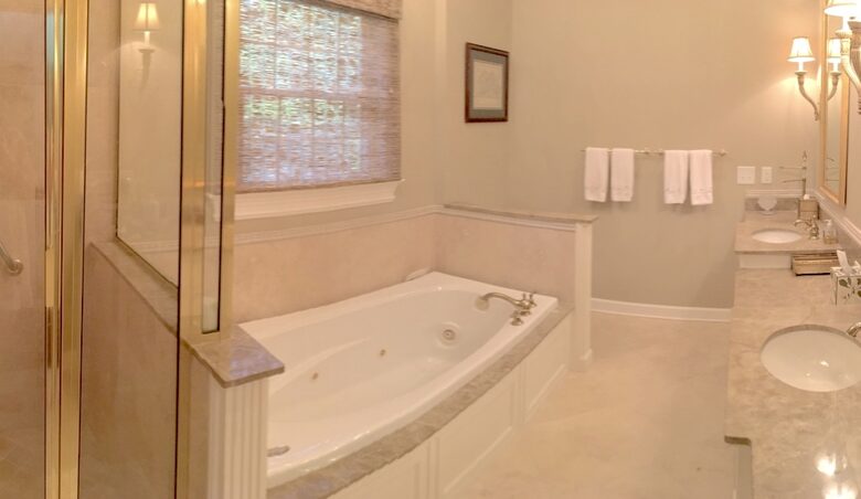 Beach Marsh View Creek Retreat - Georgetown, South Carolina