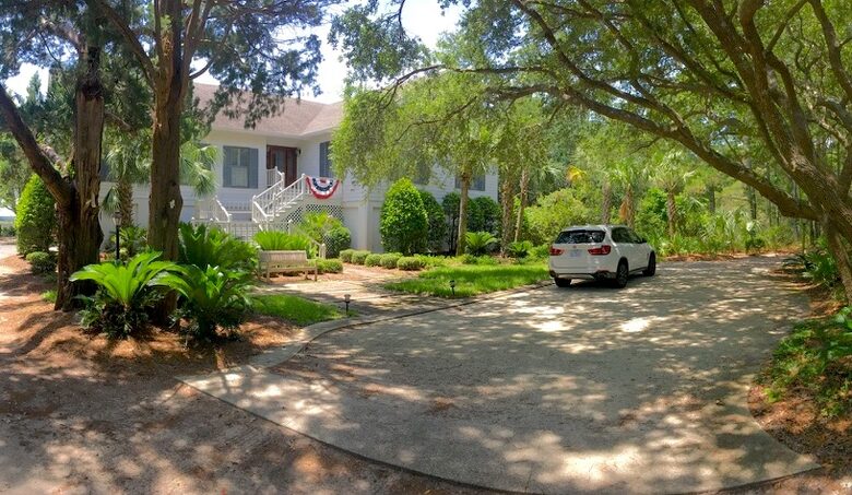 Beach Marsh View Creek Retreat - Georgetown, South Carolina
