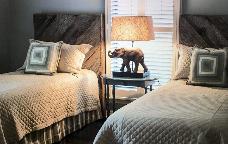 Beach Marsh View Creek Retreat - Georgetown, South Carolina