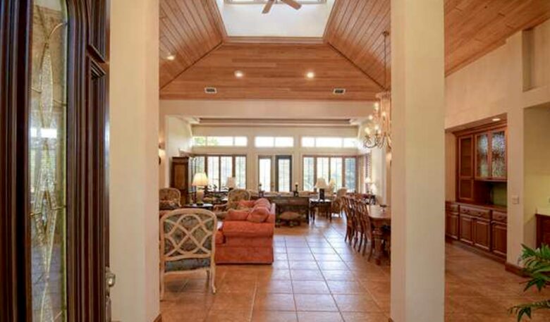 Loblolly Bay Luxury - Prestigious Golf Community - Hobe Sound, Florida