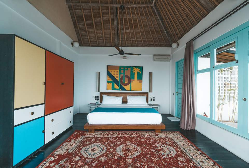 Mandala. The Rocks - Kuta Sel, Indonesia