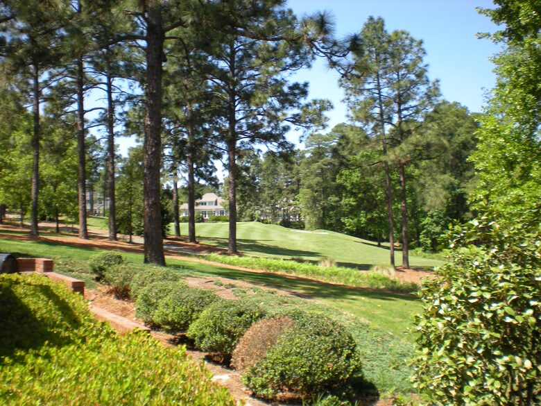 The Creek Cottage at Forest Creek Golf Club - Pinehurst, North Carolina