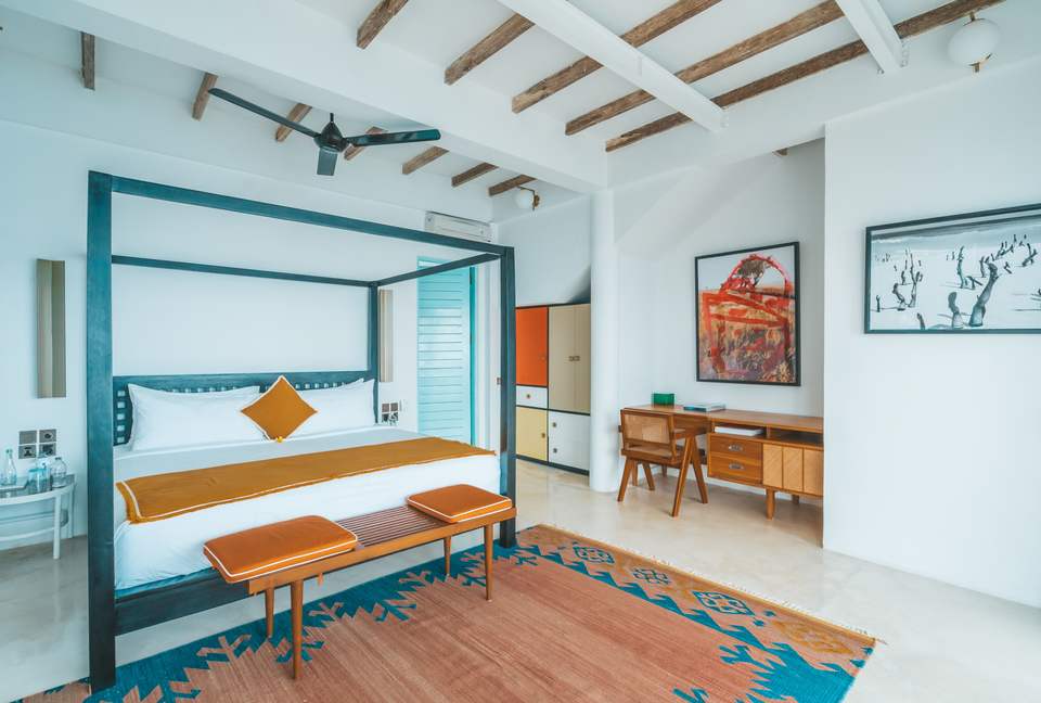 Mandala. The Rocks - Kuta Sel, Indonesia