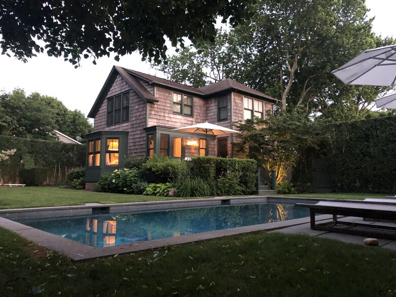 Charming Victorian Sag Harbor Residence - Sag Harbor, New York