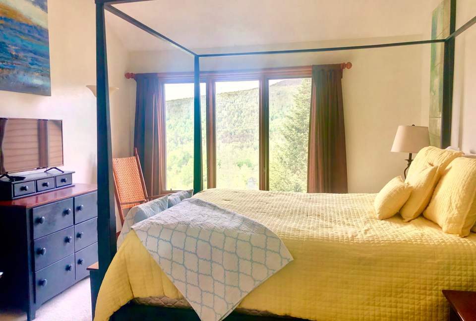 Slopeside Townhome at Crawford Ridge - Bretton Woods, New Hampshire