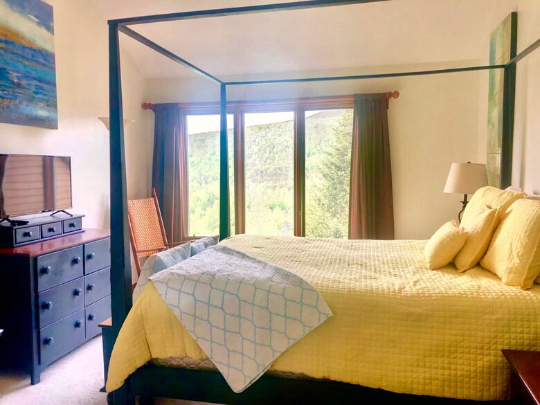 Slopeside Townhome at Crawford Ridge - Bretton Woods, New Hampshire