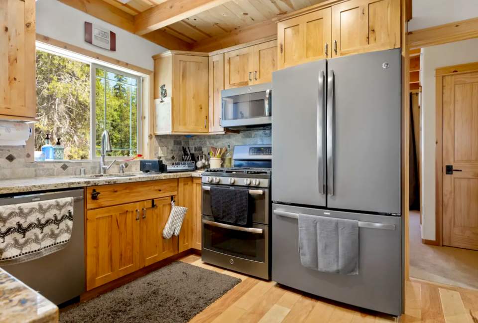 SpruceHaus at Serene Lakes, Lake Tahoe - Soda Springs, California