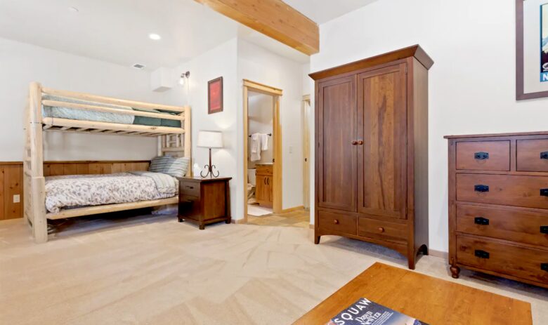 SpruceHaus at Serene Lakes, Lake Tahoe - Soda Springs, California