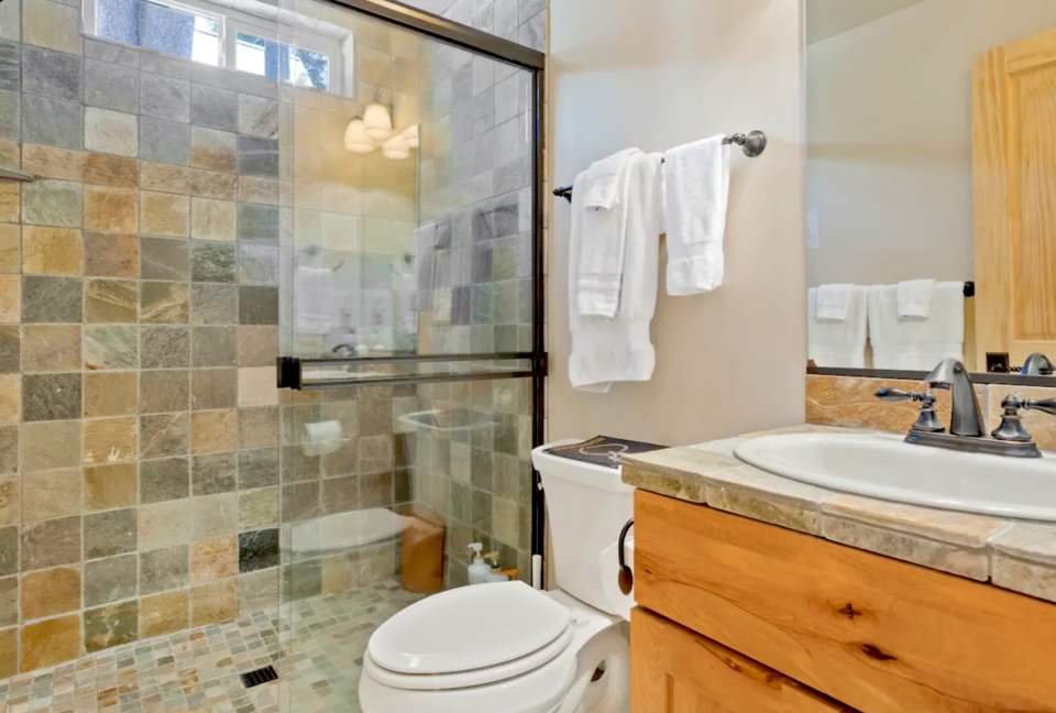 SpruceHaus at Serene Lakes, Lake Tahoe - Soda Springs, California