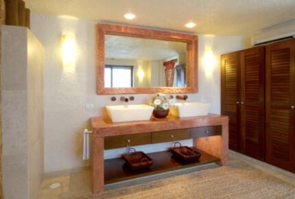 Villa Alejandra and Villa Karin - Acapulco, Mexico