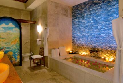 Villa Alejandra and Villa Karin - Acapulco, Mexico