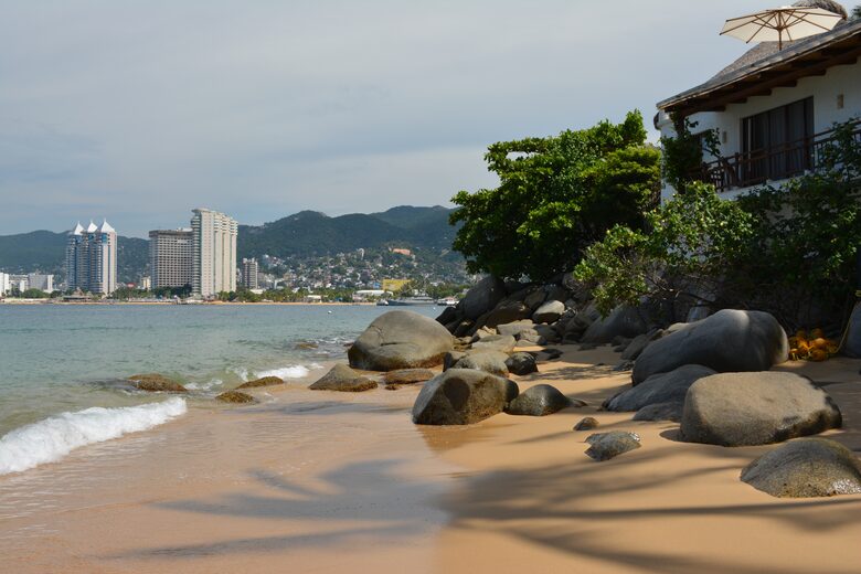 Villa Alejandra and Villa Karin - Acapulco, Mexico