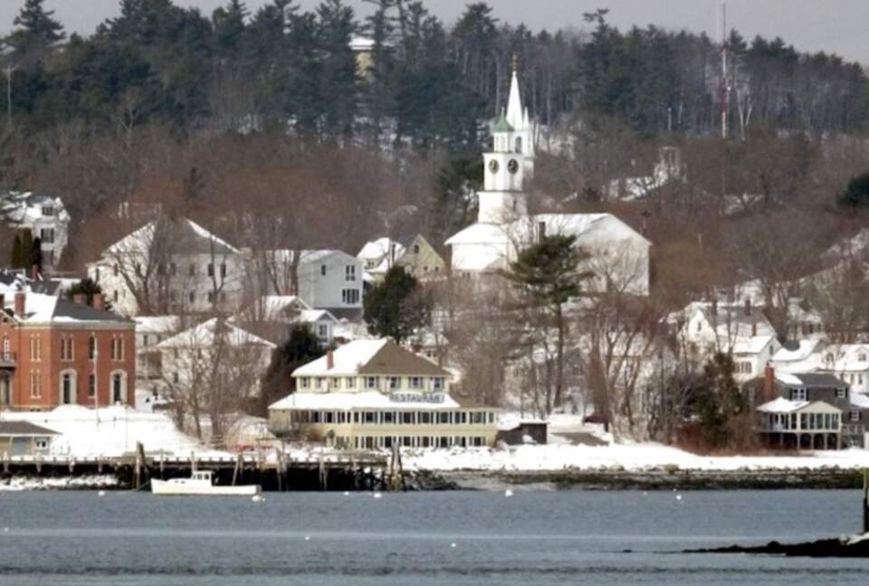 Davis Island Cottage - Edgecomb, Maine