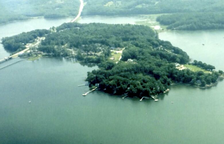 Davis Island Cottage - Edgecomb, Maine