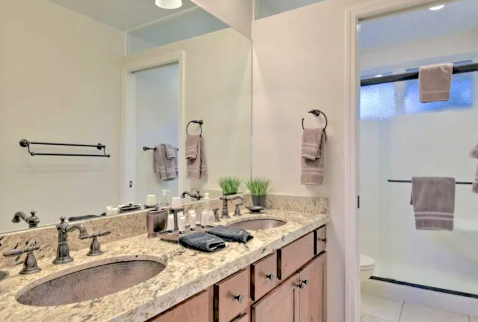 Flagstaff Modern Luxury Cabin - Flagstaff, Arizona