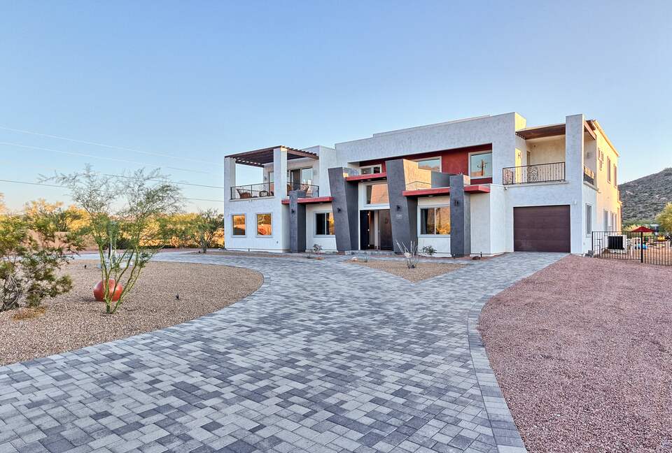 Casa Blanca Luxury Estate - Apache Junction, Arizona