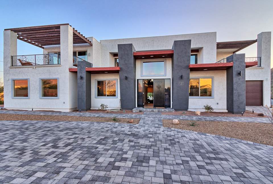 Casa Blanca Luxury Estate - Apache Junction, Arizona