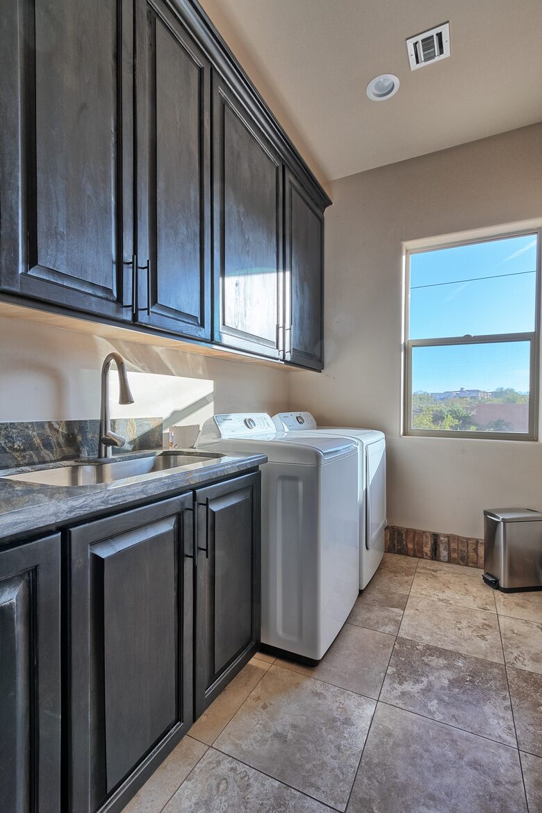 Casa Blanca Luxury Estate - Apache Junction, Arizona