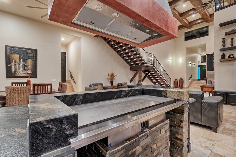 Casa Blanca Luxury Estate - Apache Junction, Arizona