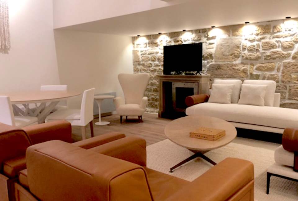 Saint Louis Island Luxe - Paris, France