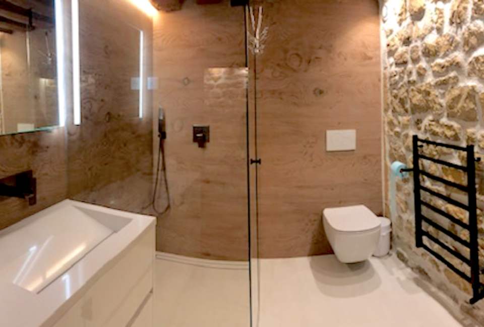 Saint Louis Island Luxe - Paris, France