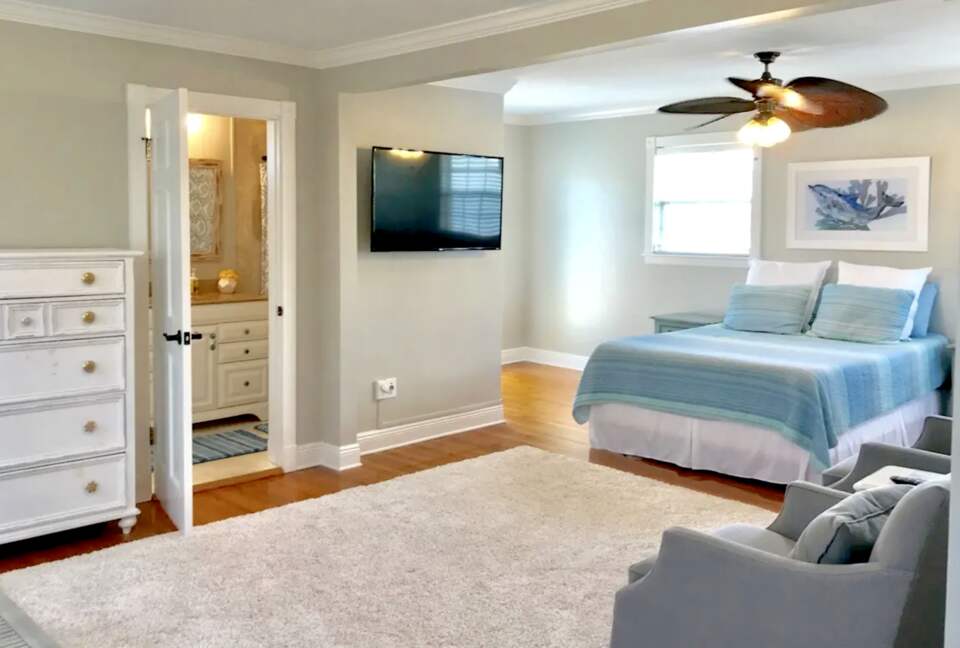 Upstairs Queen Bedroom with Sundeck and Ensuite Bath