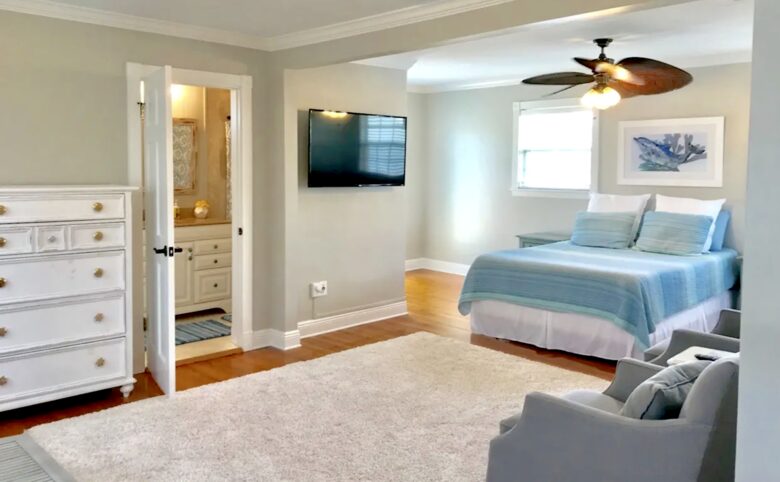 Upstairs Queen Bedroom with Sundeck and Ensuite Bath