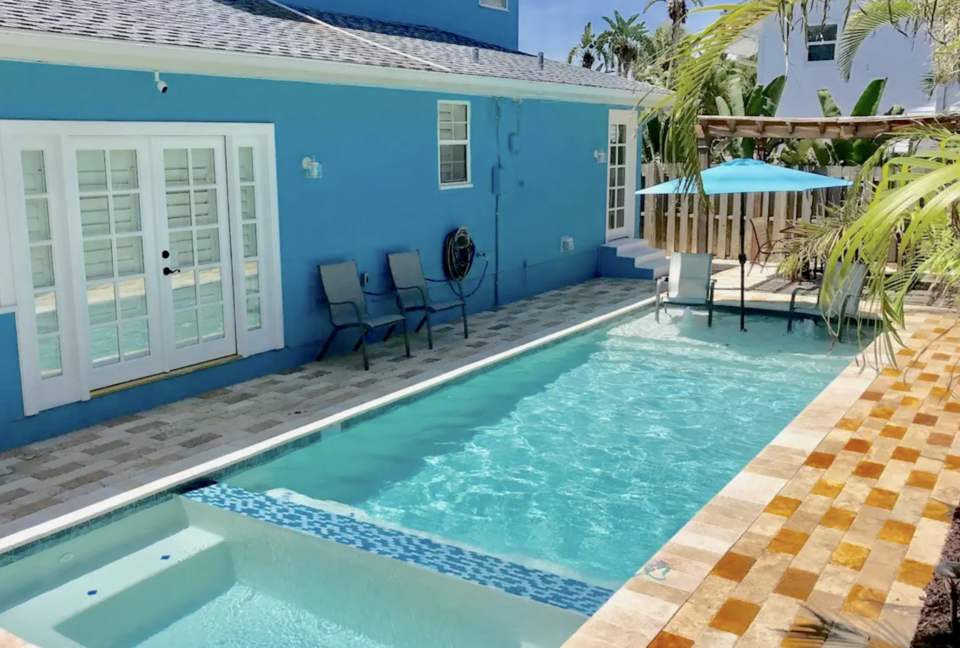 Clearwater Beach Bungalow - Clearwater Beach, Florida