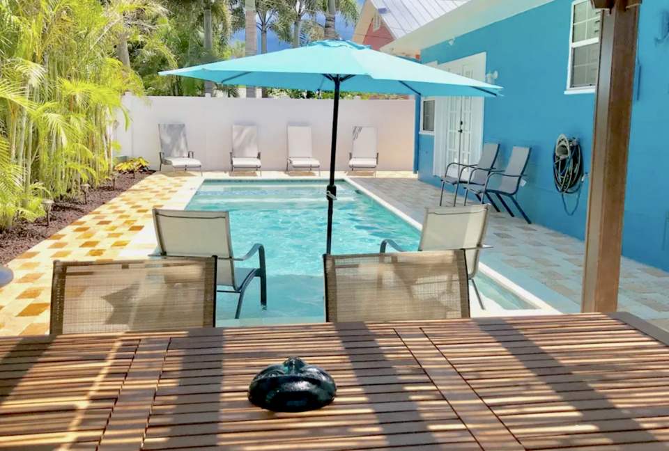 Clearwater Beach Bungalow - Clearwater Beach, Florida