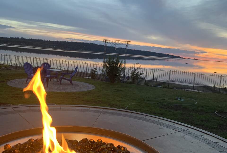 Waterfront Sunset Home in Birch Bay - Blaine, Washington
