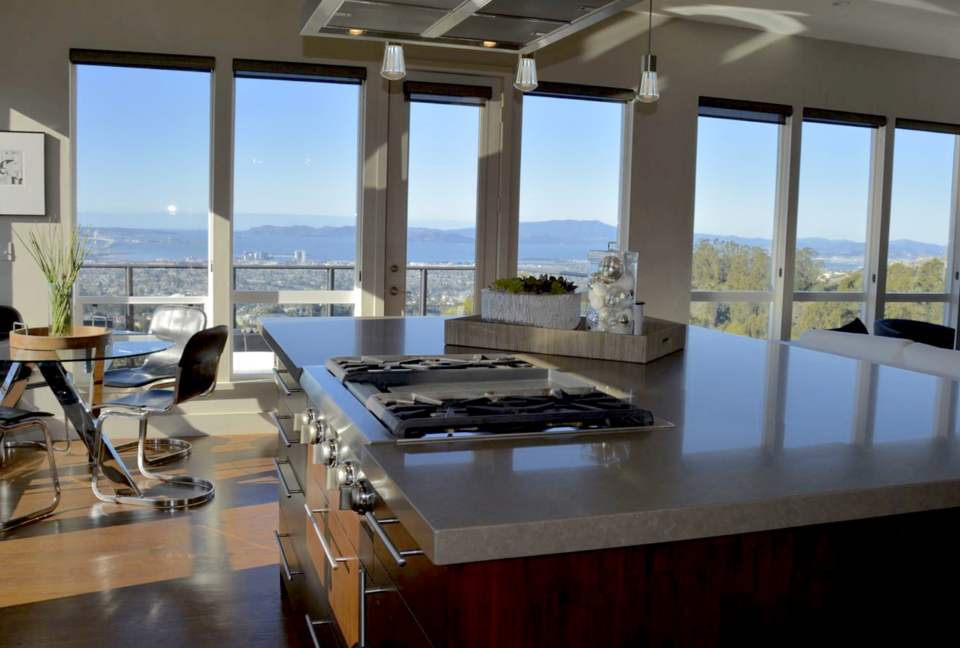 Spectacular Montclair Hills Panoramic Views! - Oakland, California