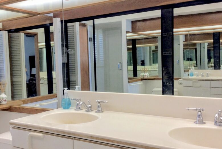 Colony Surf - Honolulu, Hawaii