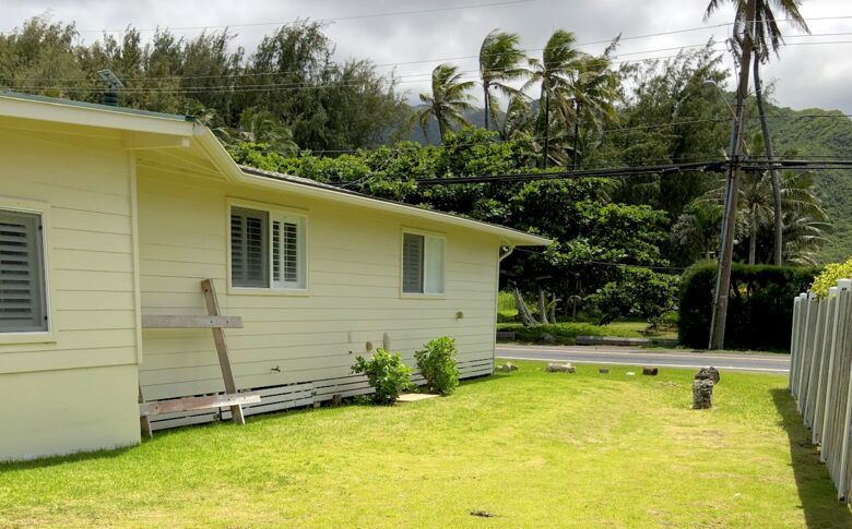 Hauula Beach House - Hauula, Oahu, Hawaii