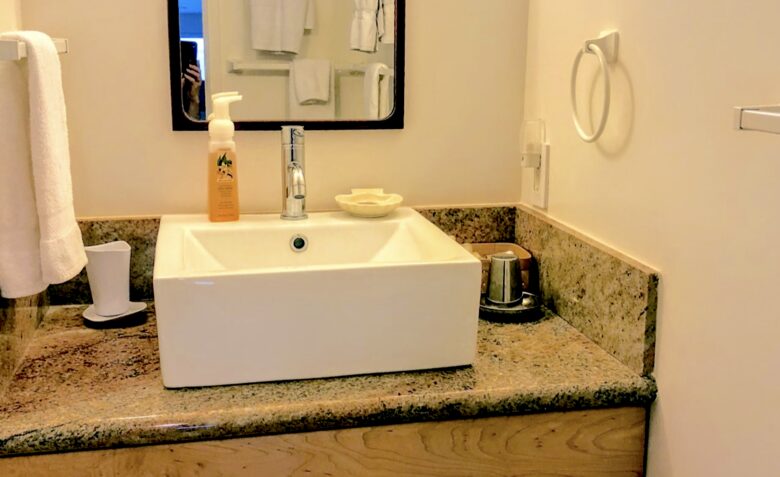 Hauula Beach House - Hauula, Oahu, Hawaii