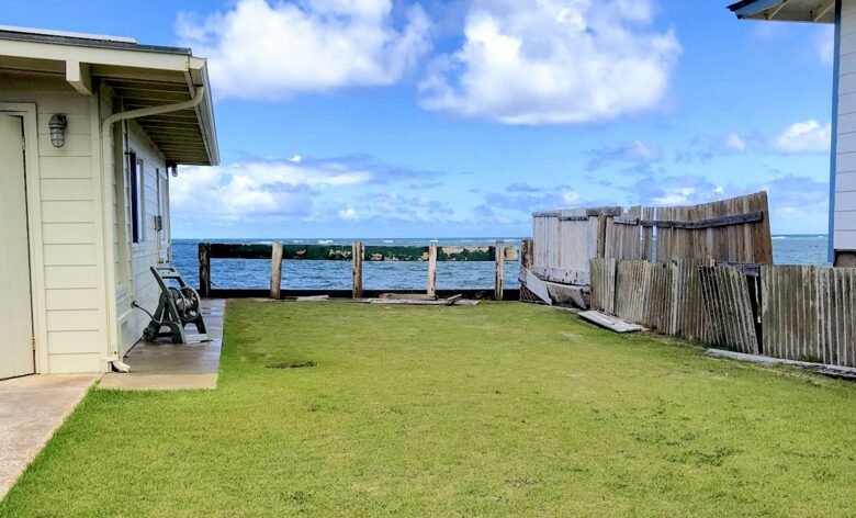 Hauula Beach House - Hauula, Oahu, Hawaii