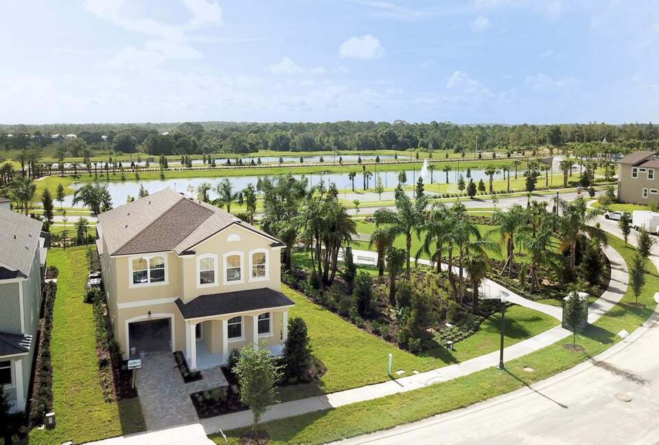 Solara Resort Luxury - Kissimmee, Florida