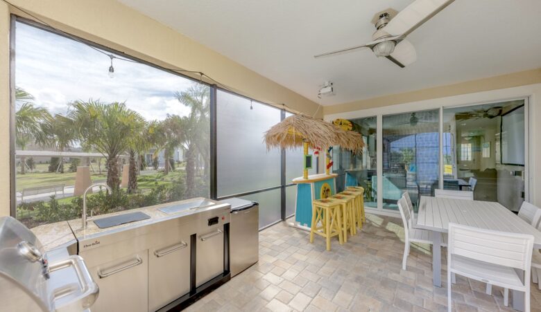 Solara Resort Luxury - Kissimmee, Florida