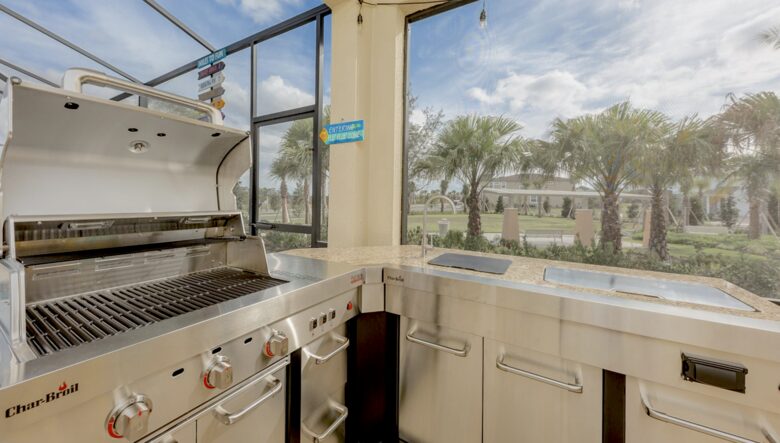 Solara Resort Luxury - Kissimmee, Florida