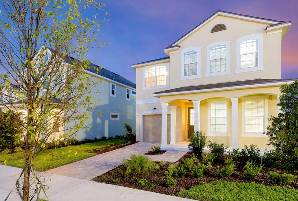 Solara Resort Luxury - Kissimmee, Florida