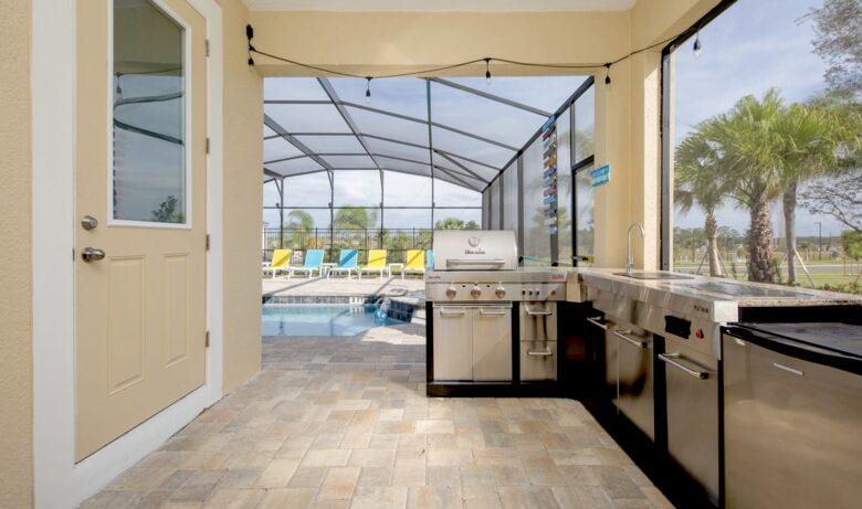 Solara Resort Luxury - Kissimmee, Florida