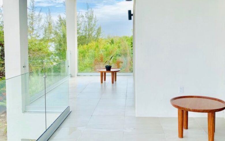 Hideaway Villa Maya Beach - Placencia, Belize